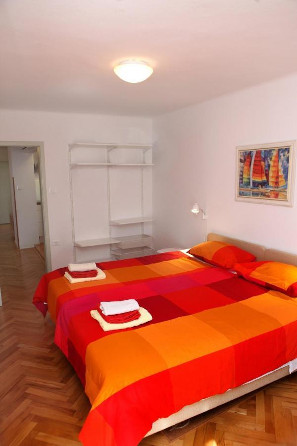 Spacious Piran Central Apartment For 5 Pax Bg Buitenkant foto