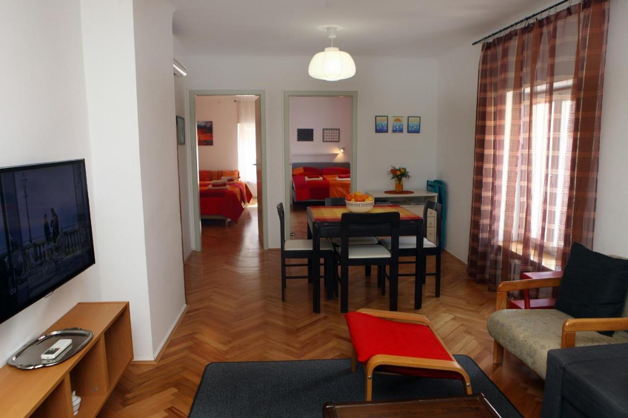 Spacious Piran Central Apartment For 5 Pax Bg Buitenkant foto